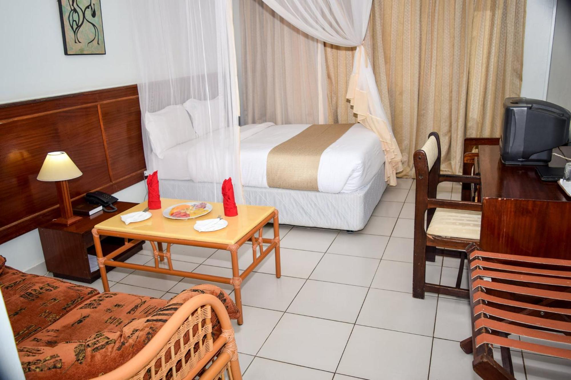 Garden Hotel Machakos ภายนอก รูปภาพ